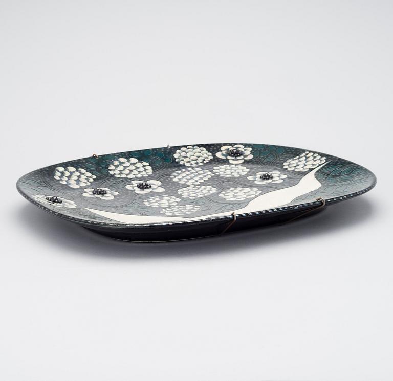 BIRGER KAIPIAINEN, KERAMIIKKAVATI. Sign. Kaipiainen, Arabia. 1970-luku.