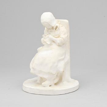 RUTH MILLES, skulptur, gips, signerad och otydligt daterad (möjligen 1911).
