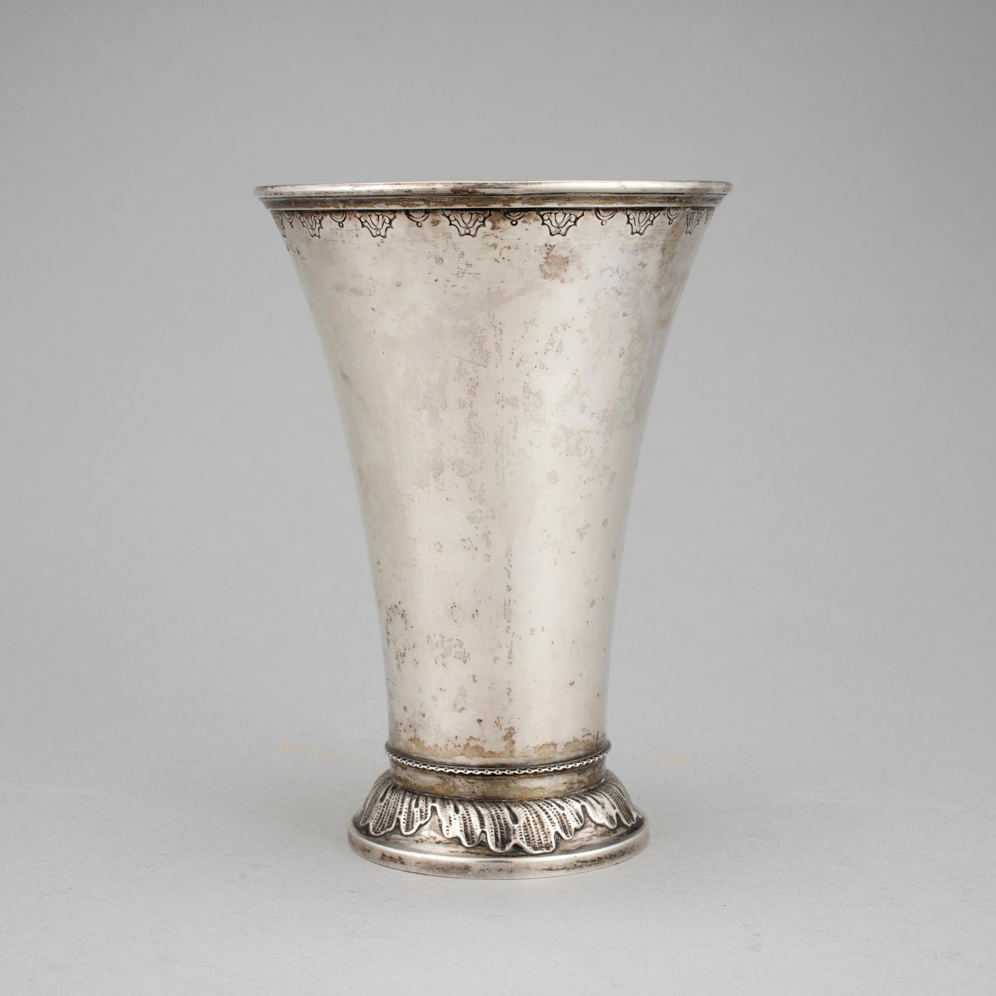 POKAL, silver, Anders Ulrik Wahlberg, Gävle, 1904. Vikt 336 g.