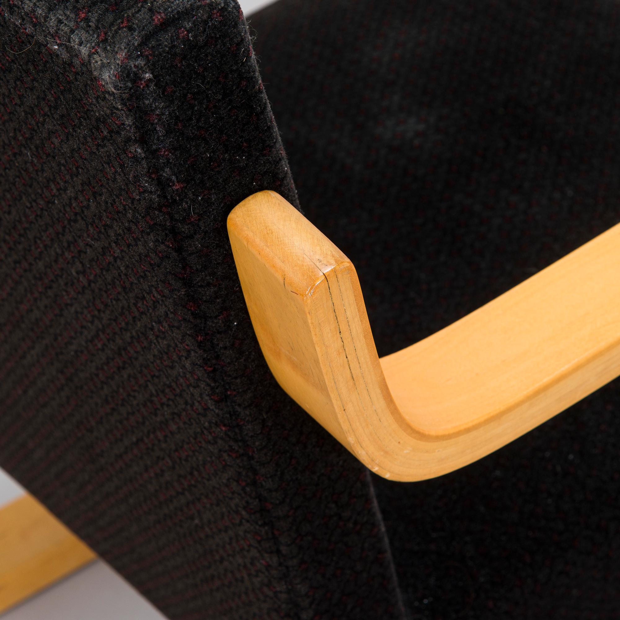 Alvar Aalto, Armchair, model 34, for OY Huonekalu- ja Rakennustyötehdas A.B. late 1940s - early 1950s.