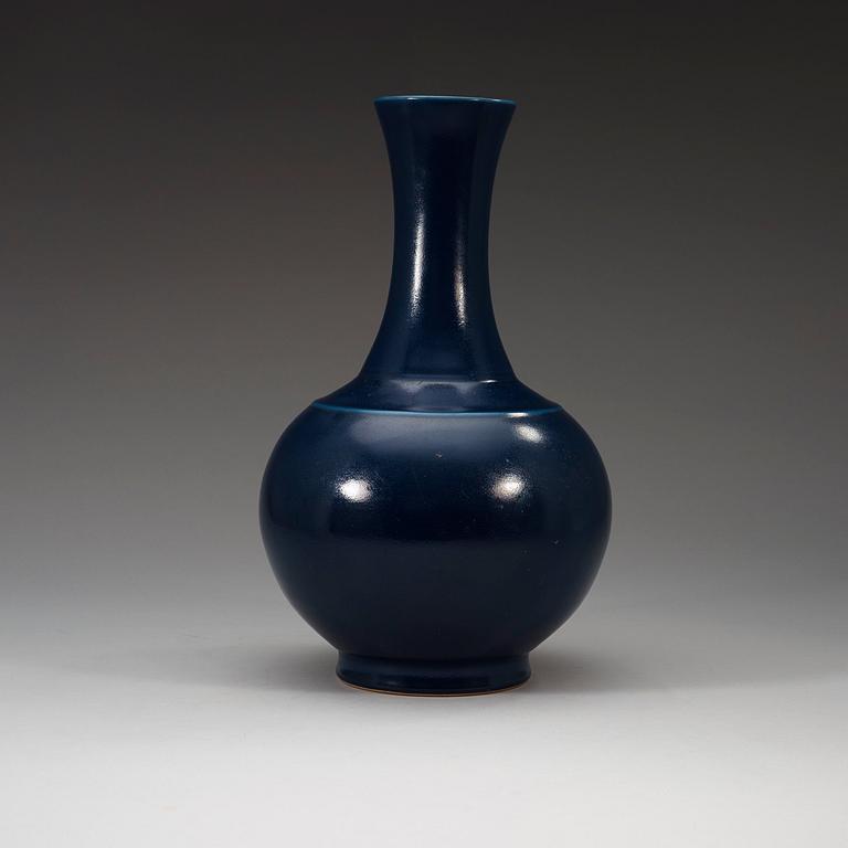 A monocrome blue vase, presumably Republic, 20th Century, with Guangxu six character mark.