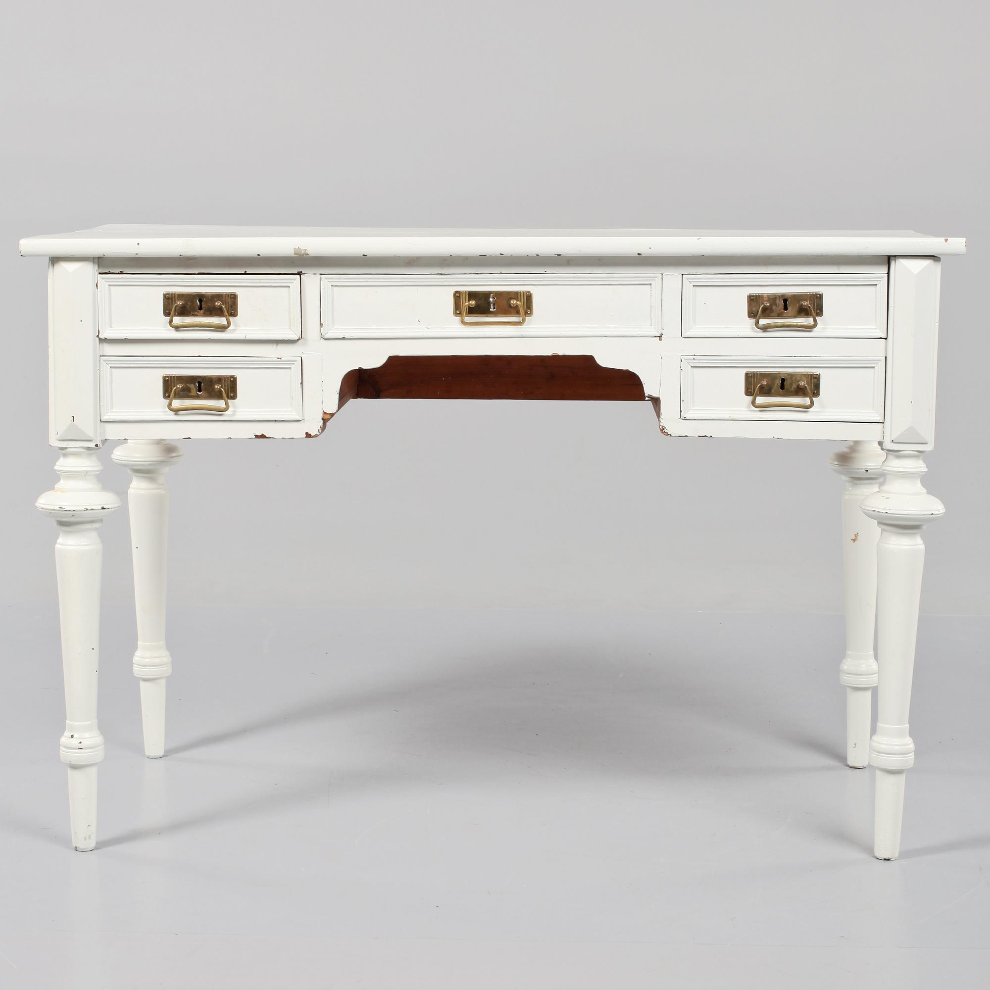 SKRIVBORD, nyrenässans, 1800-talets sista del.