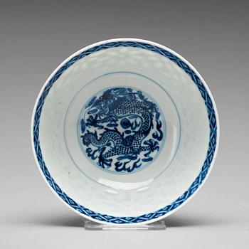 A blue and white bowl, Qing dynasty with Guangxus mark and period (1875-1908).