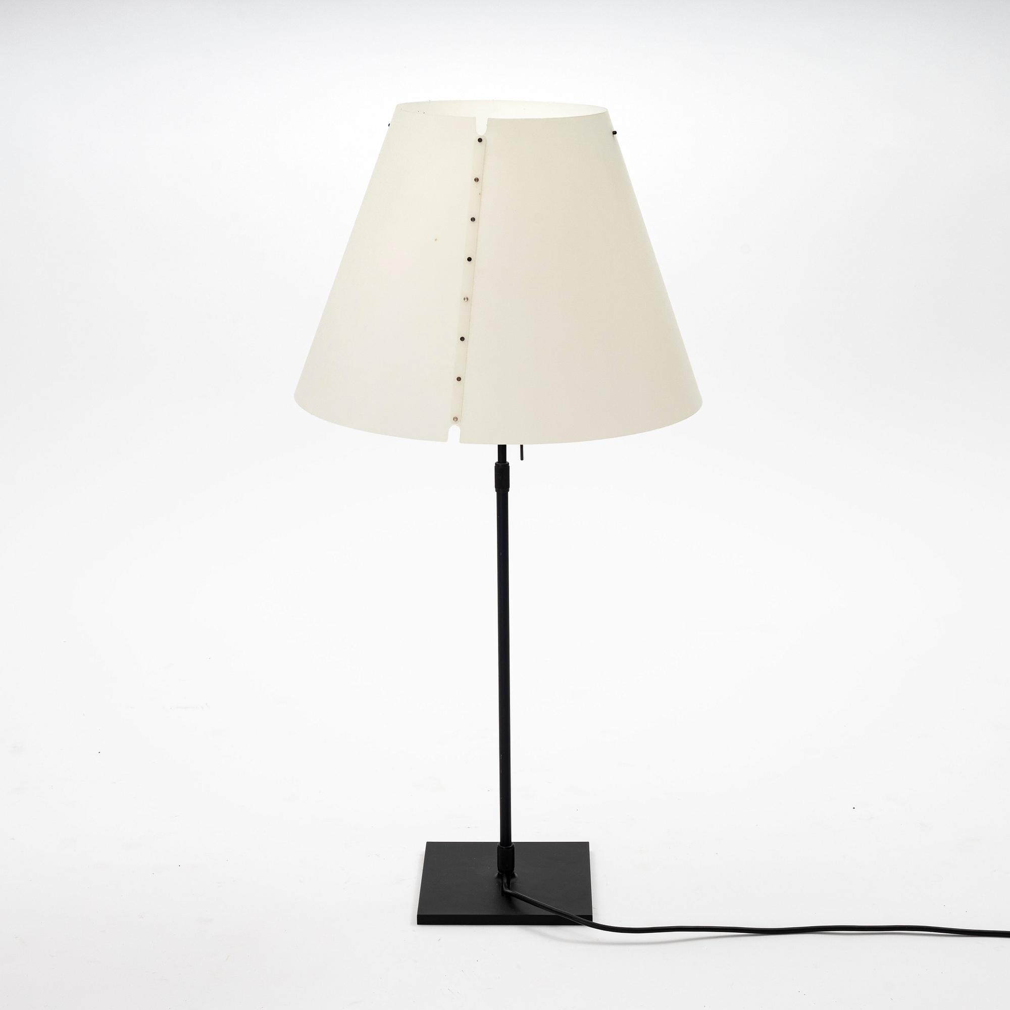 Paolo Rizzatto, a table lamp, "Costanza", Luceplan, Italy.