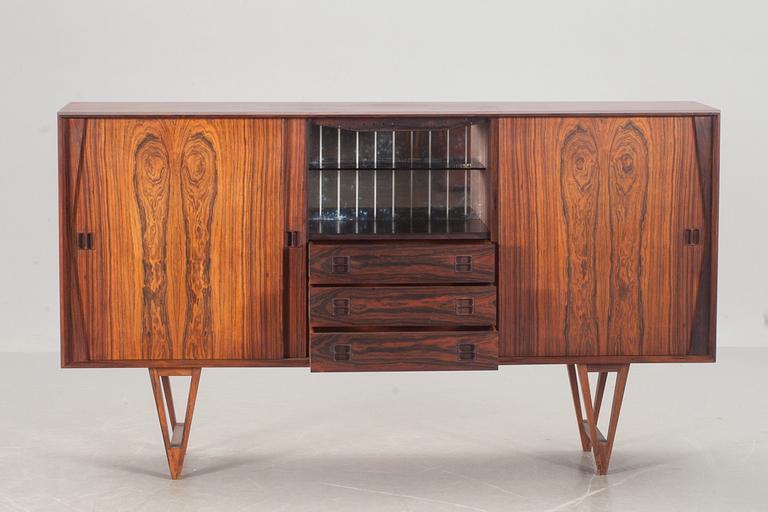 SIDEBOARD, Poul Hundevad, Danmark. 1960-tal. CITES-intyg medföljer.