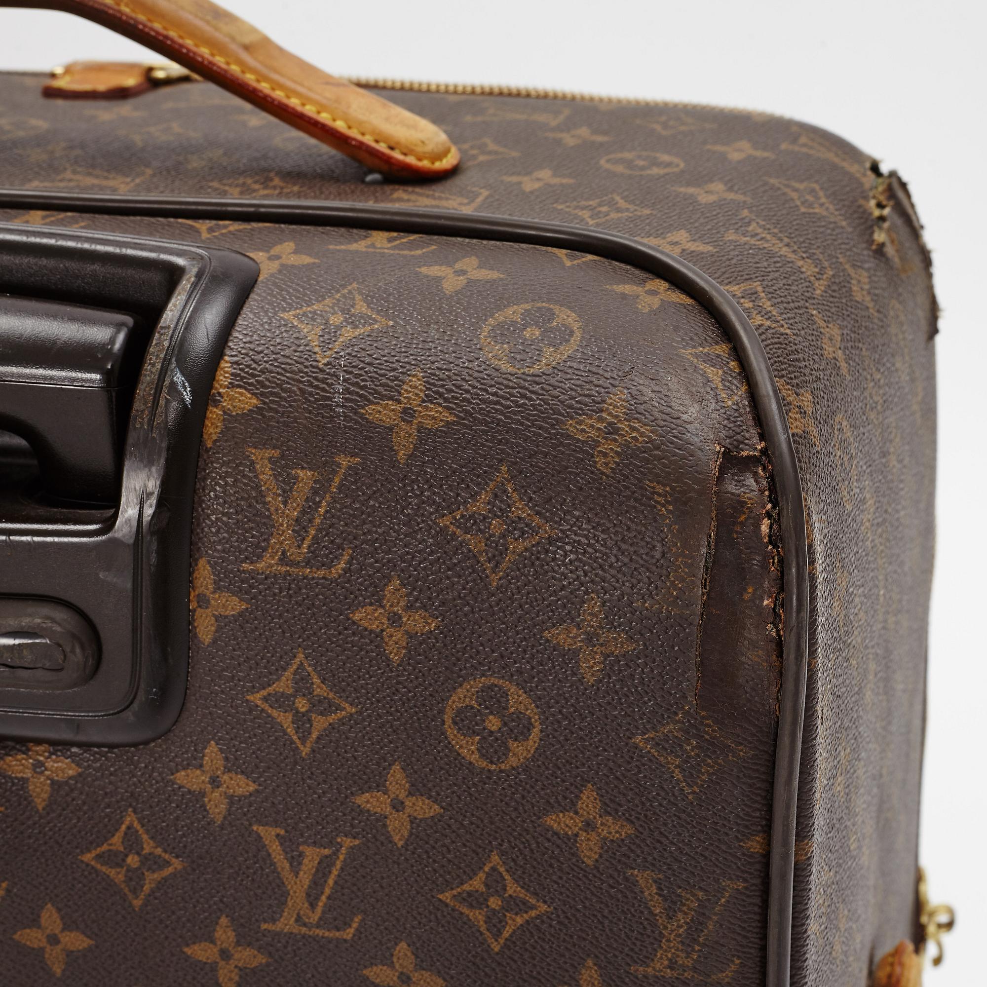 Louis Vuitton a Pegase 65 suitcase. Bukowskis