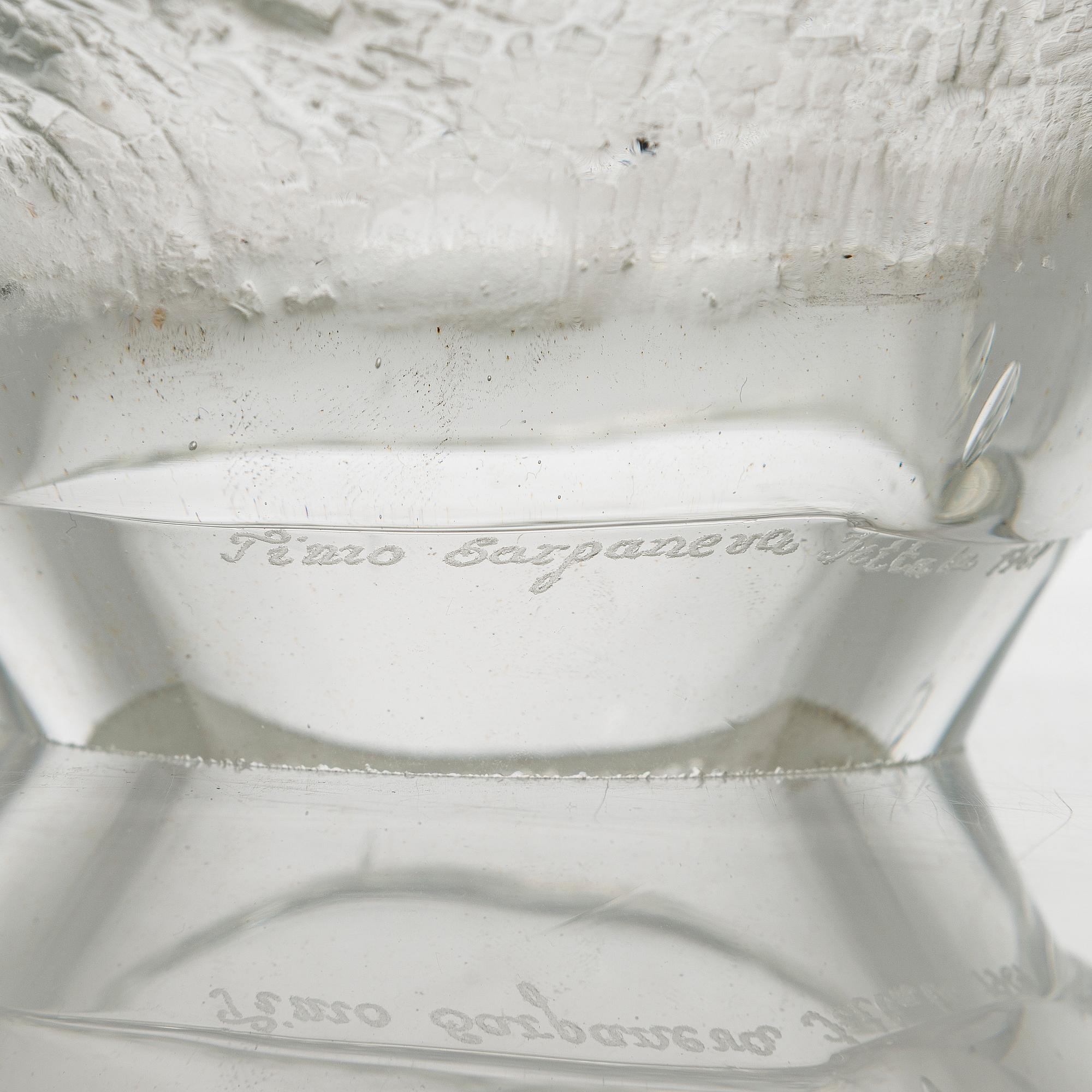 Timo Sarpaneva, veistos "Varjot" Finlandia sarjasta, signeerattu Timo Sarpaneva, Iittala 1964.