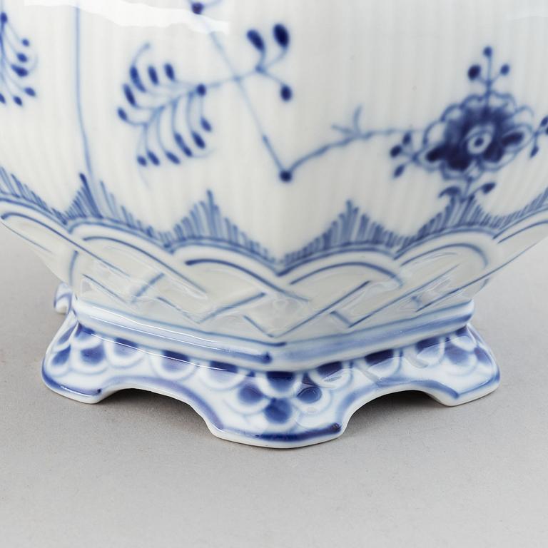Royal Copenhagen,  a '1119' 'Musselmalet Full Lace' porcelain teapot, Denmark.