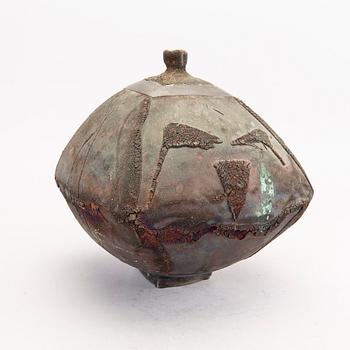 Steen Kepp, lockurna/skulptur signerad.