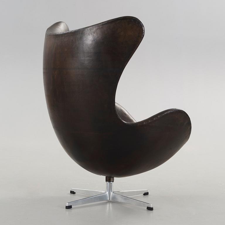 Arne Jacobsen, fåtölj, "Ägget", Fritz Hansen, Danmark 1963.