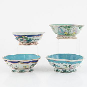 A set of four Chinese porcelain bowls, late 20th Century.