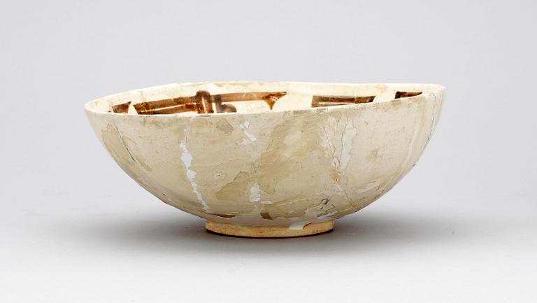 SKÅL, lergods. Nordöstra Persien, Nishapur, Iran, 900-tal.