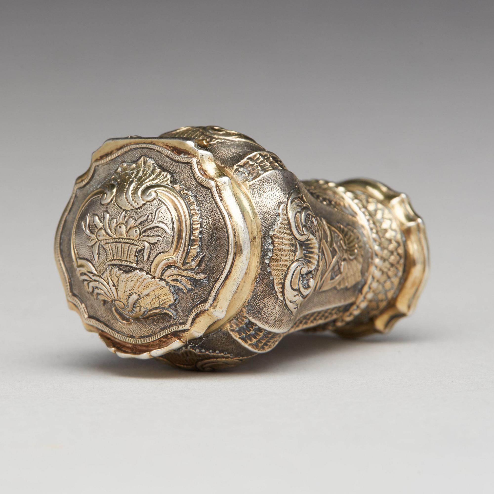 Paul G Zachun, luktdosa, silver, (verksam i Norrköping 1722-1753). Rokoko.