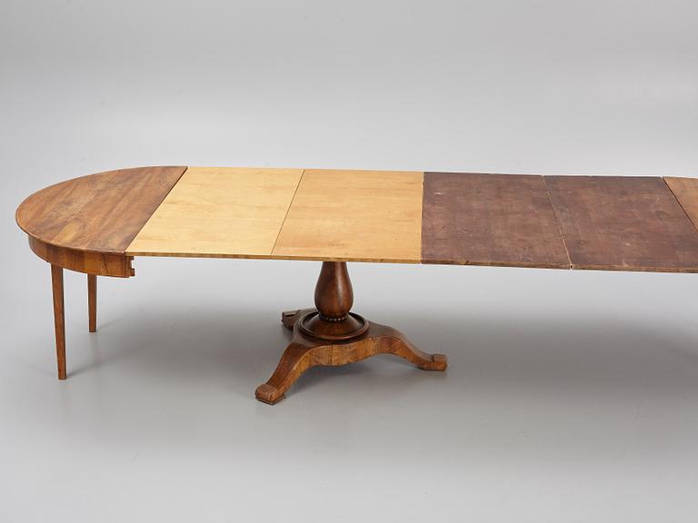 Matbord, 1800-tal.