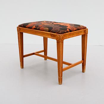 TABURETT, Carl Malmsten, Bodafors, 1900-talets första hälft.