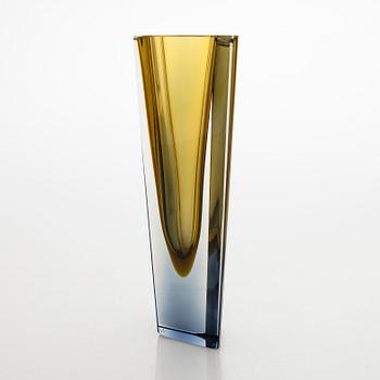 Kaj Franck, a 'Prisma' vase, signed K. Franck, Nuutajärvi Notsjö -63.