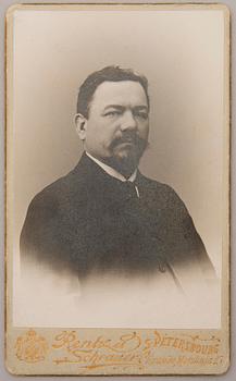 An early 20th Century Russian portrait photograph of Henrik Wigström.