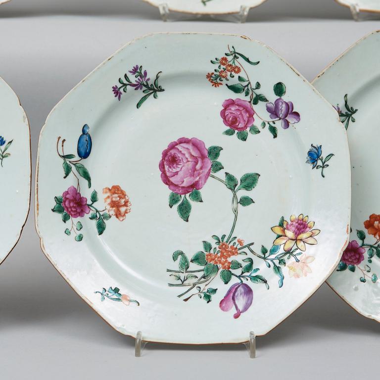 A part famille rose dinner service, Qing dynasty, Qianlong (1736-95). (15 pieces).