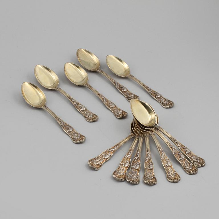 GLASSKEDAR, 12 st, förgyllt silver, Henry & Henry John Lias, London, England, 1876, vikt 405 gram.
