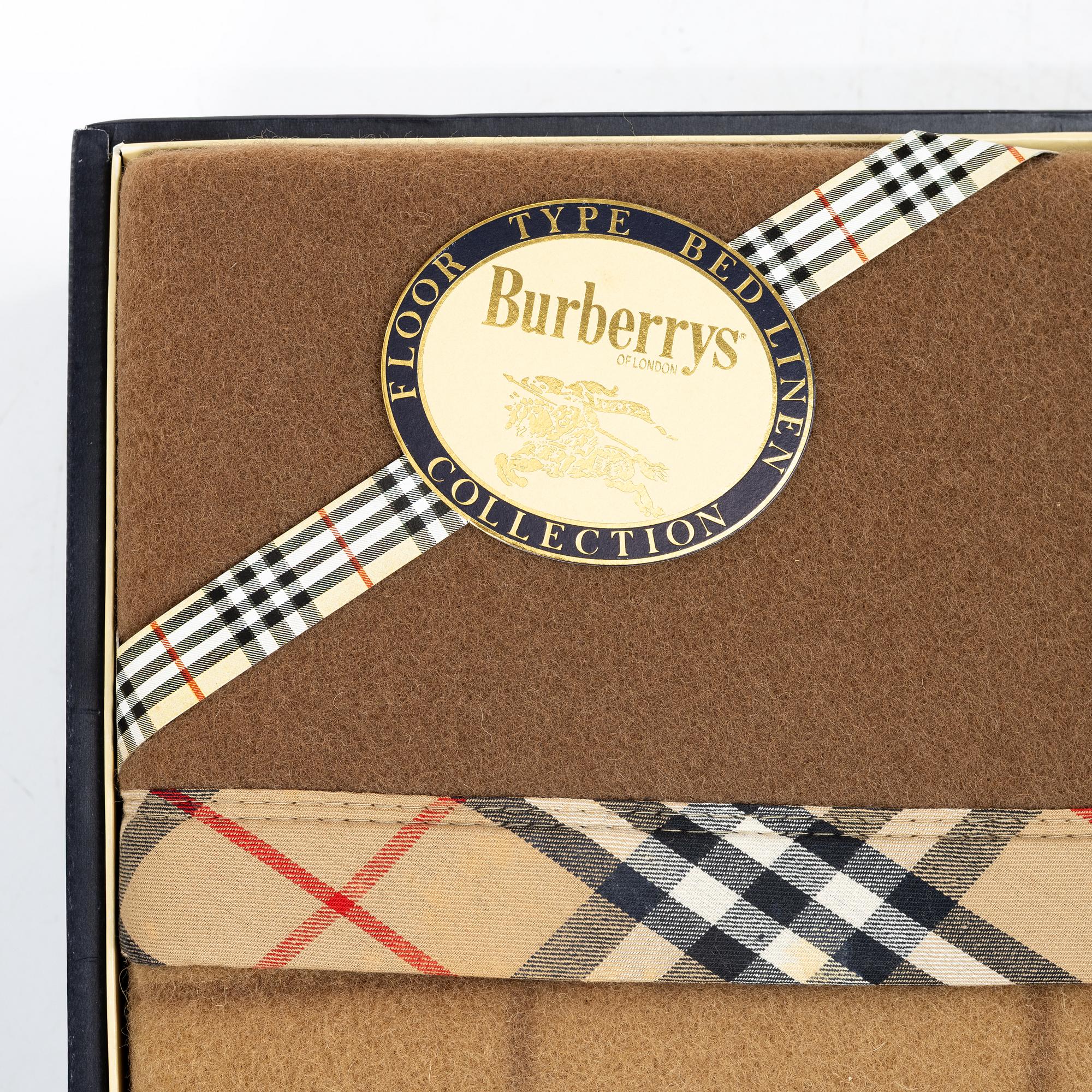 Burberry, filt/överkast.