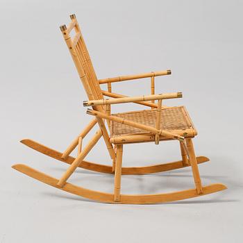 GUNGSTOL, för barn, omkring 1900-talets mitt.