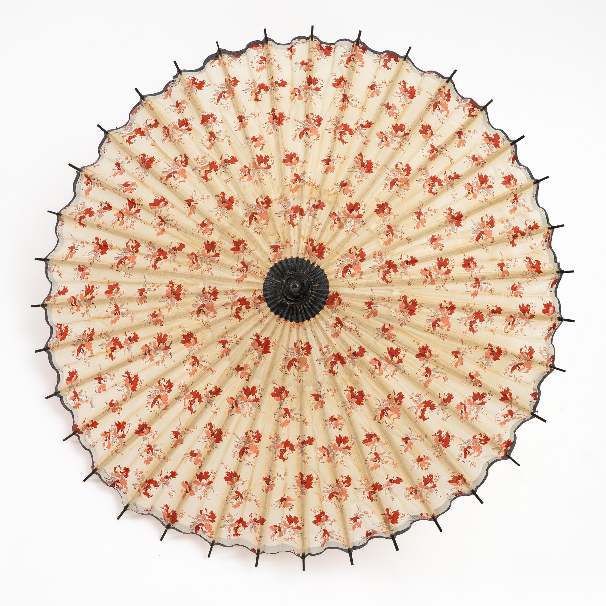 Kimono (five pieces), partially cotton, two pairs of shoes, one pair of socks, and a parasol, Japan, 20th century.