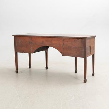 Sideboard, England, first half of the 20th century.