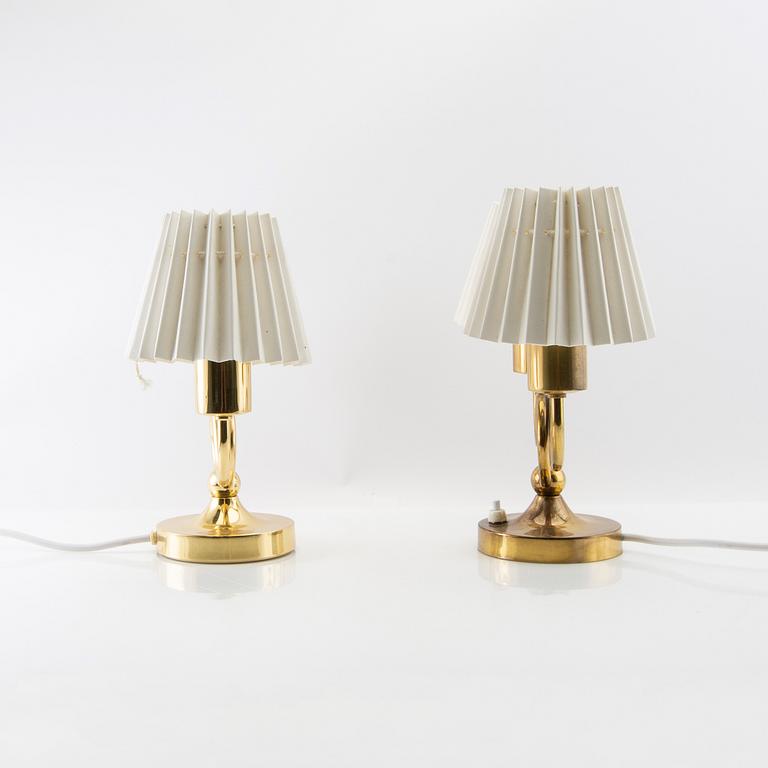 Josef Frank, Table lamps 1 pair, model no 2483/1 for the firm Svenskt Tenn.