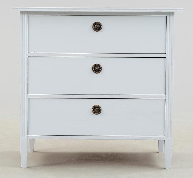 BYRÅ, gustaviansk stil, 1900-talets början.