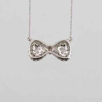 HÄNGE, 18K vitguld med briljantslipade diamanter 0.60 ct. Vikt 1,8 gram.