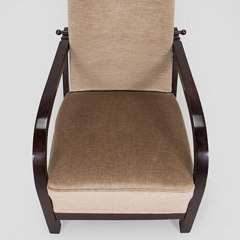 Einari Kyöstilä, a "Mainio" armchair for Asko, 1930s-40s.