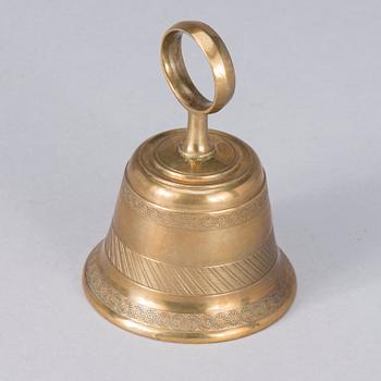 BORDSPINGLA, mässing, empire 1800-talets början.