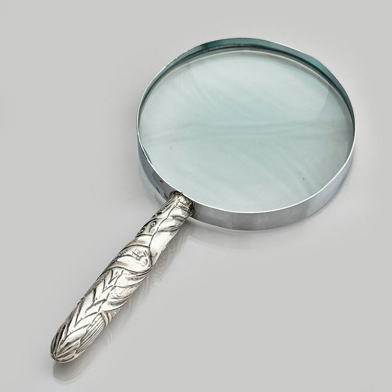 A silver magnifying glass, Birmingham, England 1897.