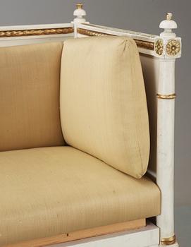 SOFFA, sengustaviansk, omkr år 1800.