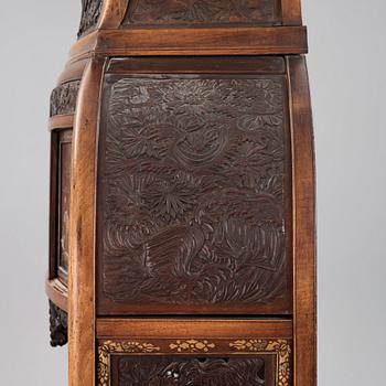 A Japanese black and gilt lacquer, mother of pearl and bone inlaid hardwood Shodona, Edo period.