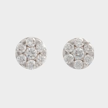 Earrings with brilliant-cut diamonds.