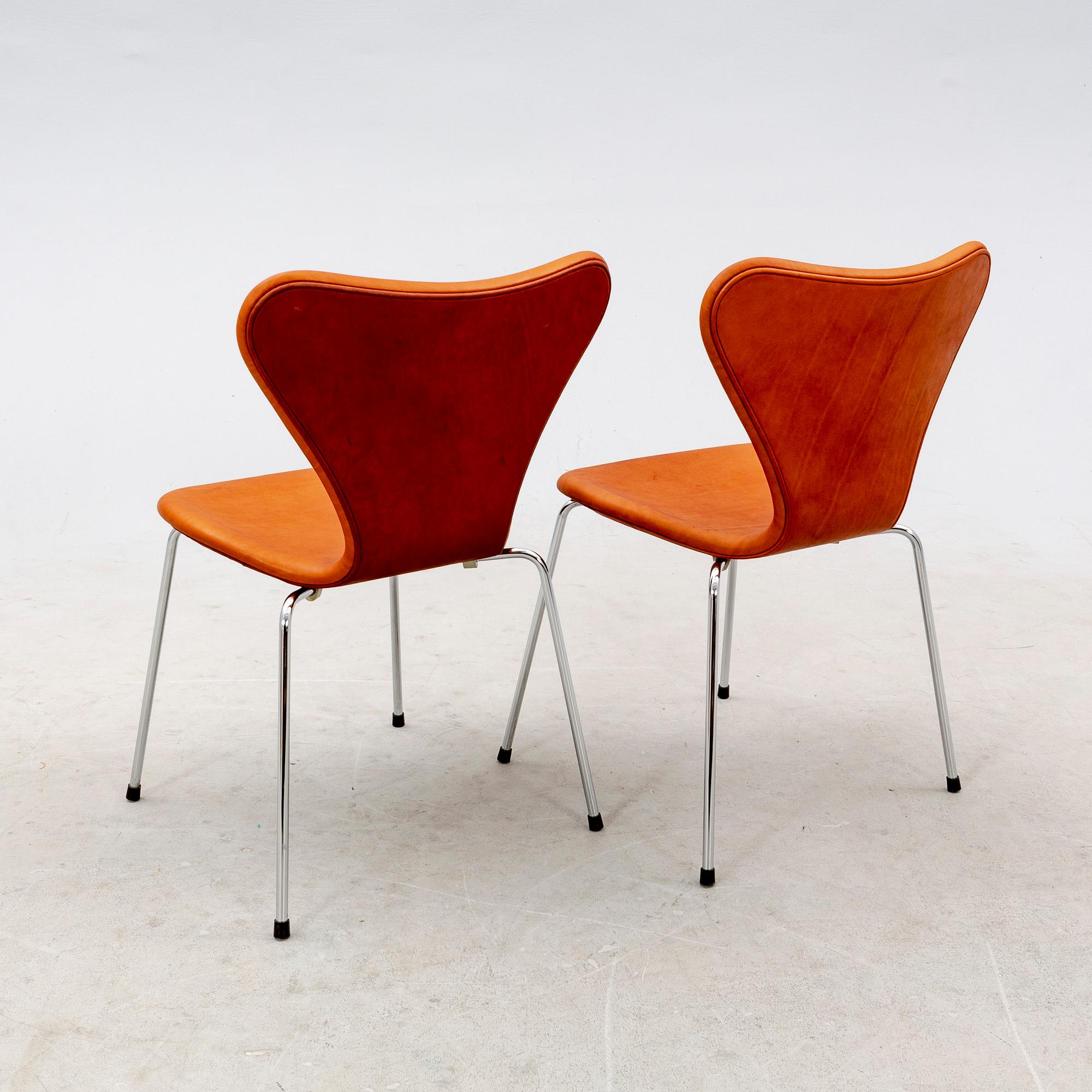 Arne Jacobsen, stolar 6 st "Sjuan" för Fritz Hansen Danmark sent 1900-tal.