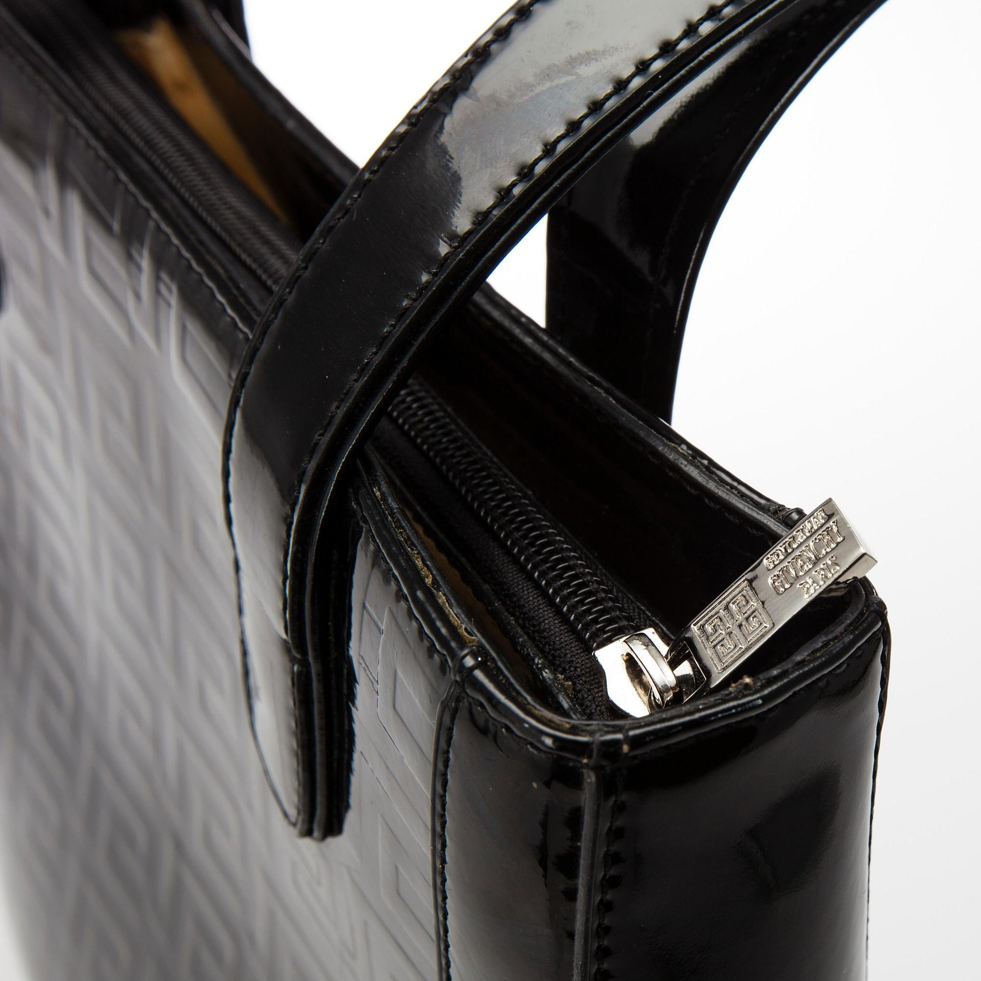 VÄSKA, Givenchy.