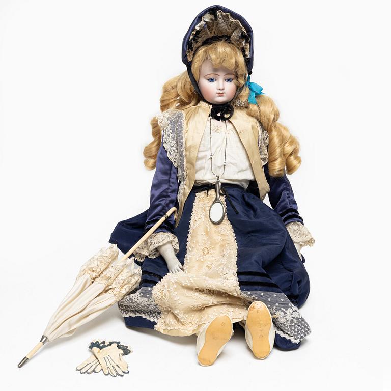 Girl doll, fashion doll, likely France, late 19th century.