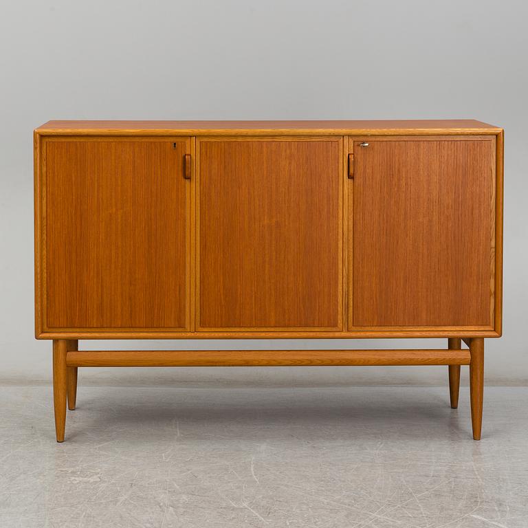 BERTIL FRIDHAGEN, a late 20th Century sideboard.