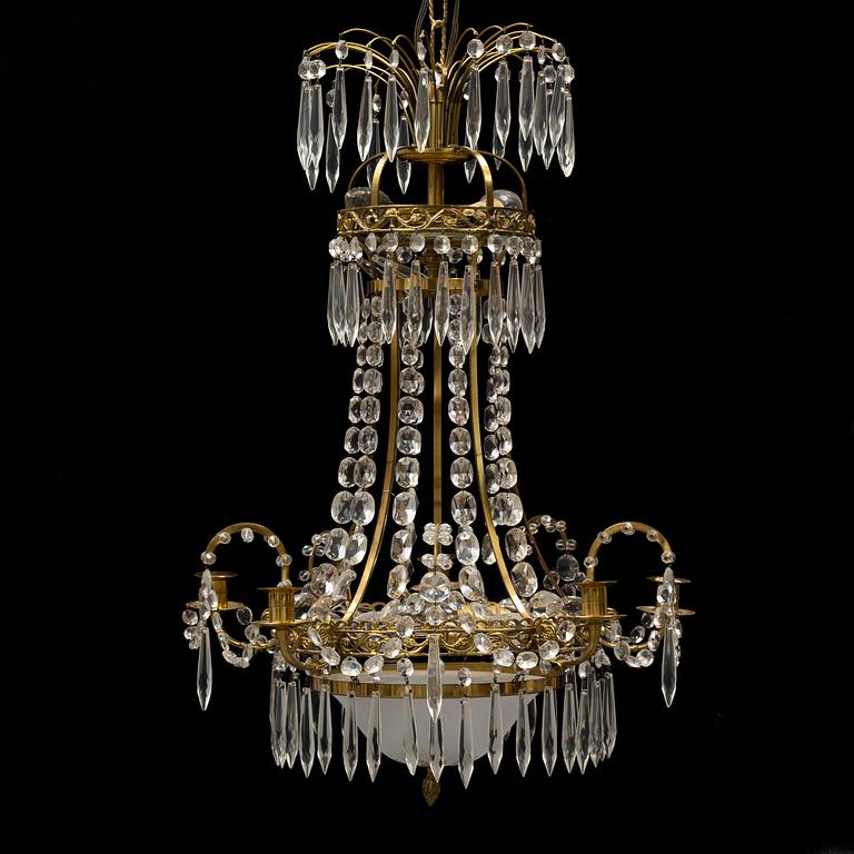 LJUSKRONA, empirestil, 1900-talets mitt.