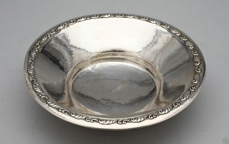 SKÅLFAT, silver, 1900-talets början. Total vikt ca 340 g.