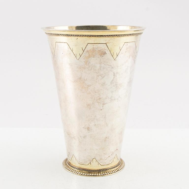 A Swedish early 18th century parcel-gilt silver beaker, mark of Casimir Friedrich Meidt, Karlskrona 1712.