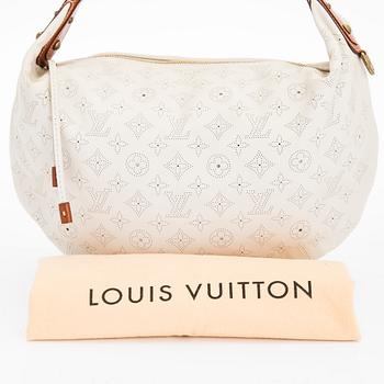 Louis Vuitton, väska, "Onatah GM".