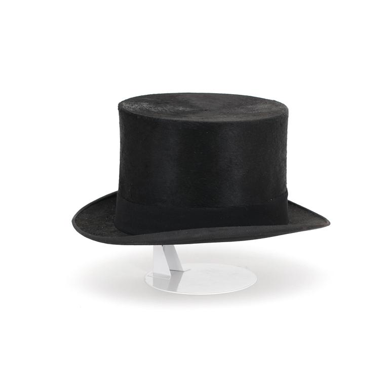 BEST QUALITY, a black felt hat, "the city hat", 1930/40s.