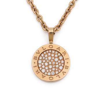 COLLIER, Bulgari, "Bvlgari bvlgari necklace" med briljantslipade diamanter totalt ca 0,90 ct. Kvalitet ca G-H/VS.