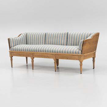 A Gustavian sofa, early 19th cenutyr.