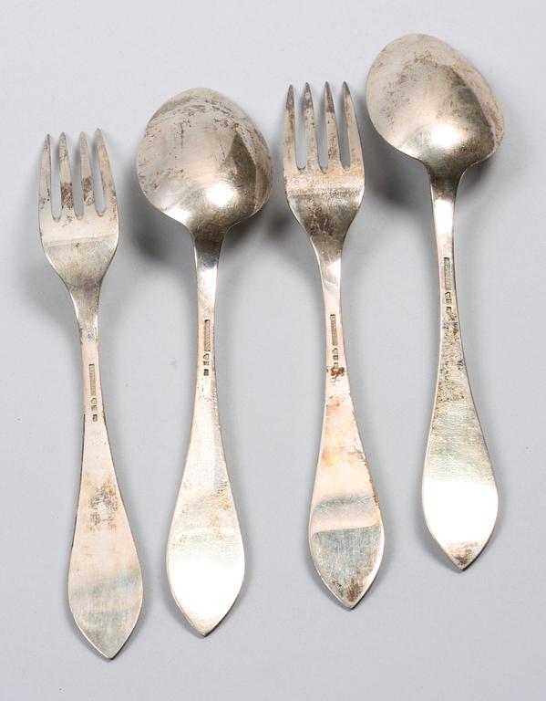 SERVERINGSBESTICK, 4 st. Silver. B. Erlandsson, Göteborg 1904.
