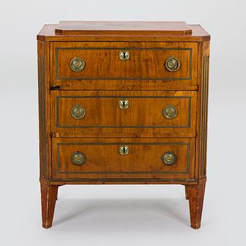 Chest of drawers, late Gustavian, early 19th century, with parts from the early 20th century.