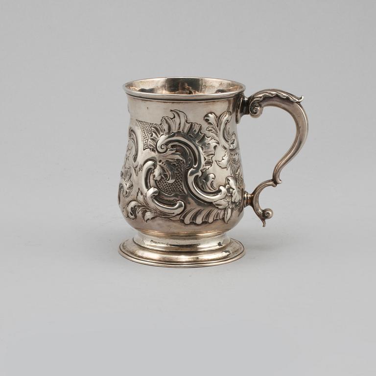 MUGG, silver, John Swift, London, England, 1765, vikt 209 gram.